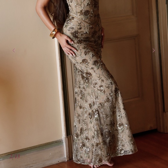 House of CB Metallic Gold Lace-Up Maxi Dress - Picture 2 of 9